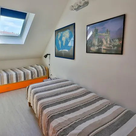 Dom wakacyjny Vacation Vibor